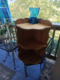 3-Tier Indoor/ Outdoor Corner Shelf