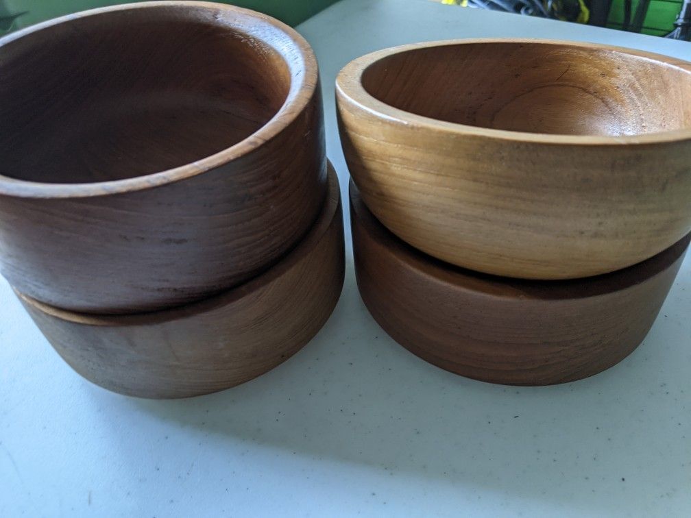 Solid Wooden Bowls