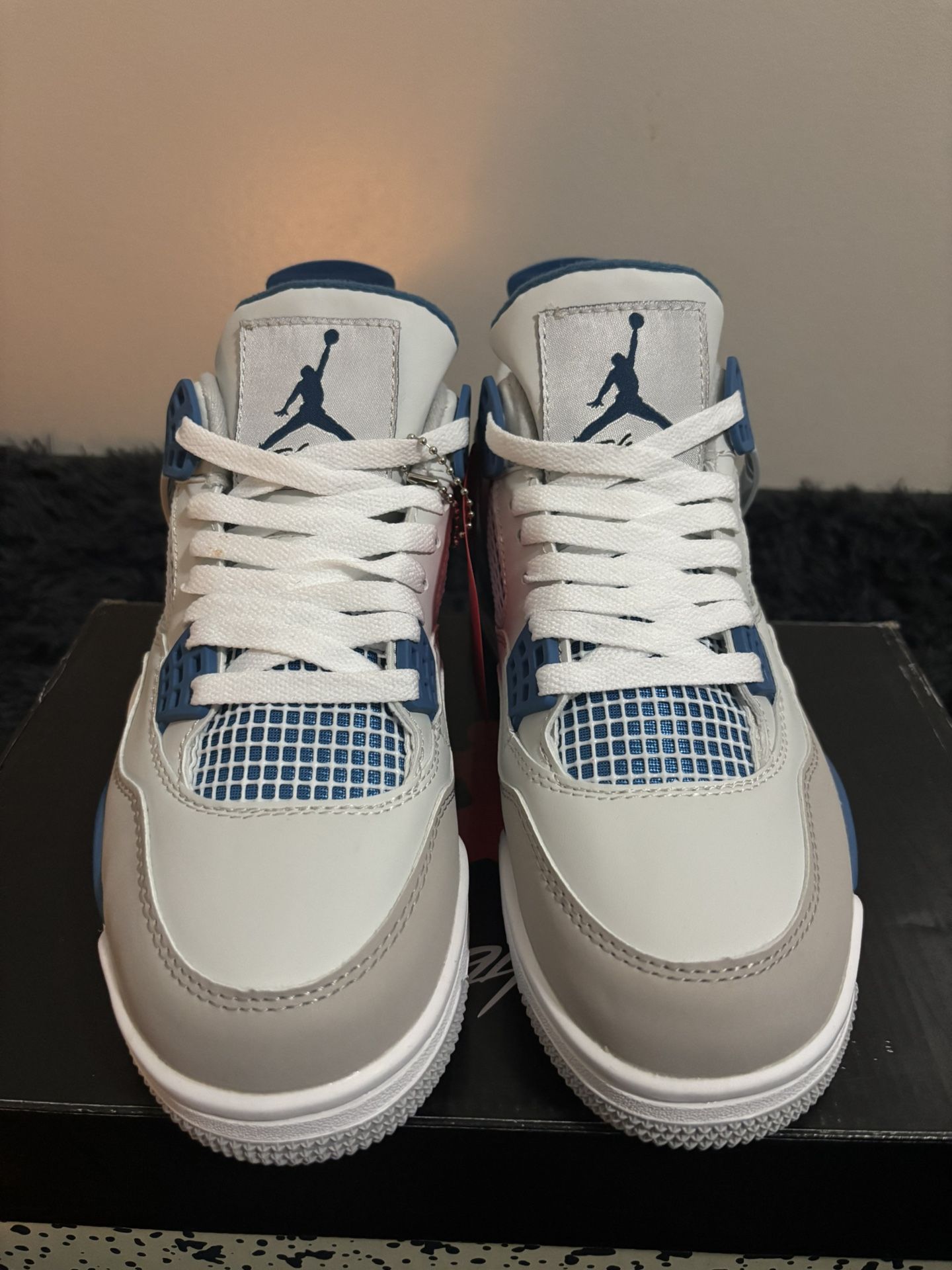 Jordan 4