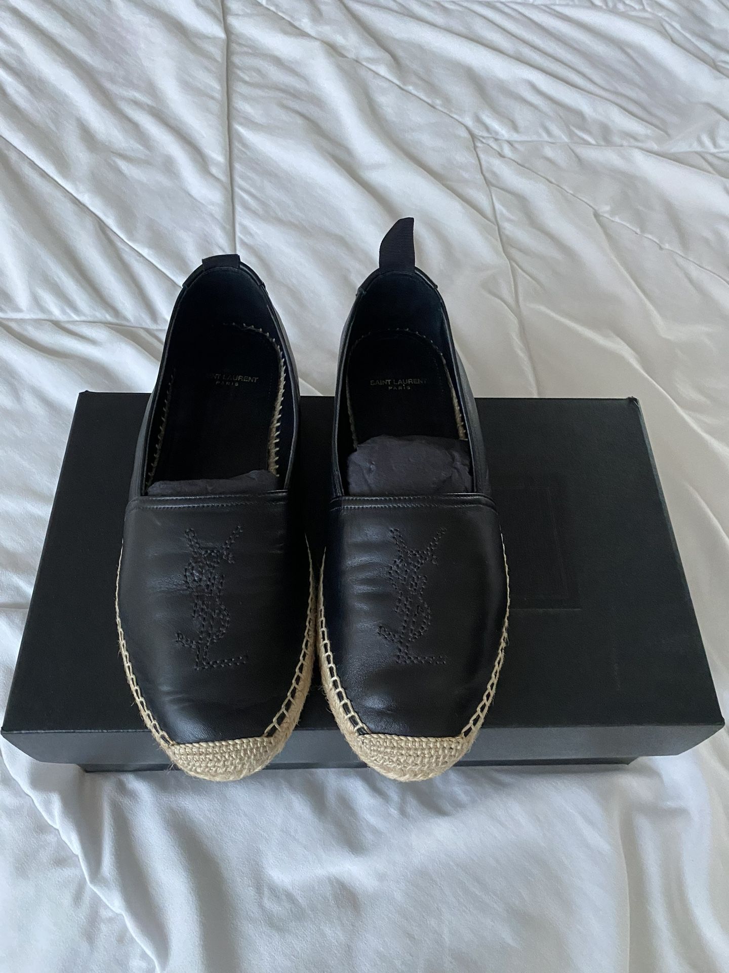 Saint Laurent leather espadrilles. Size 40