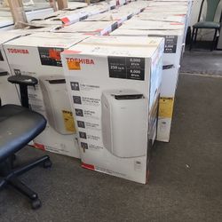 New Toshiba 6000btu Portable AC