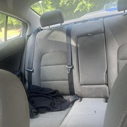 2015 KIA Forte seats