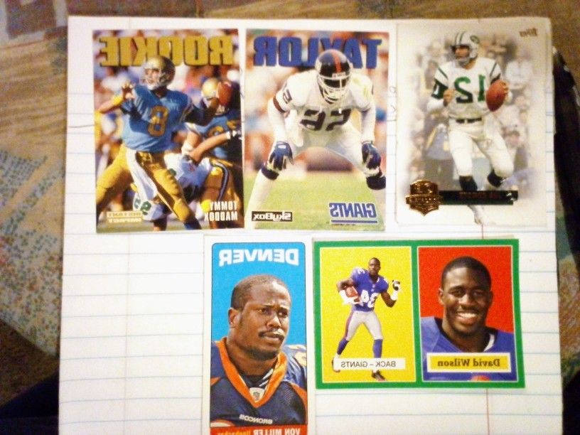 Lot Of Big Name Player Football Cards Of Past