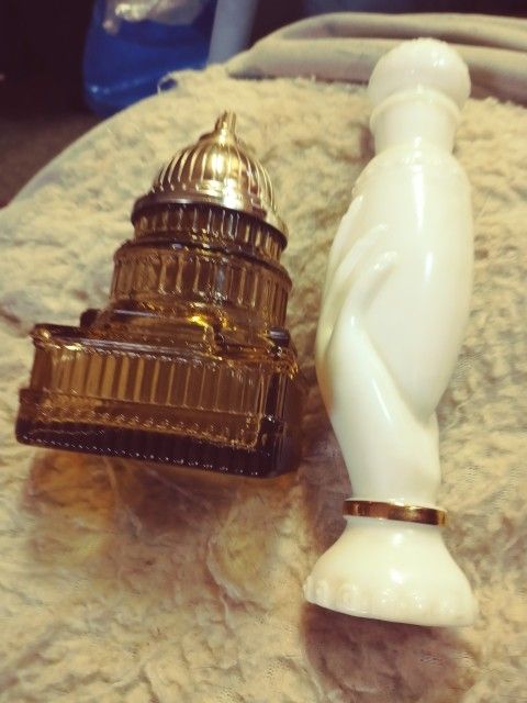 Vintage Avon The Capitol Aftershave Bottle And Avon Elusive Milk Glass. Collectible Bottles