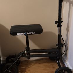 Knee Rover