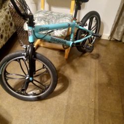 Mongoose Bike With Mag Rims 
