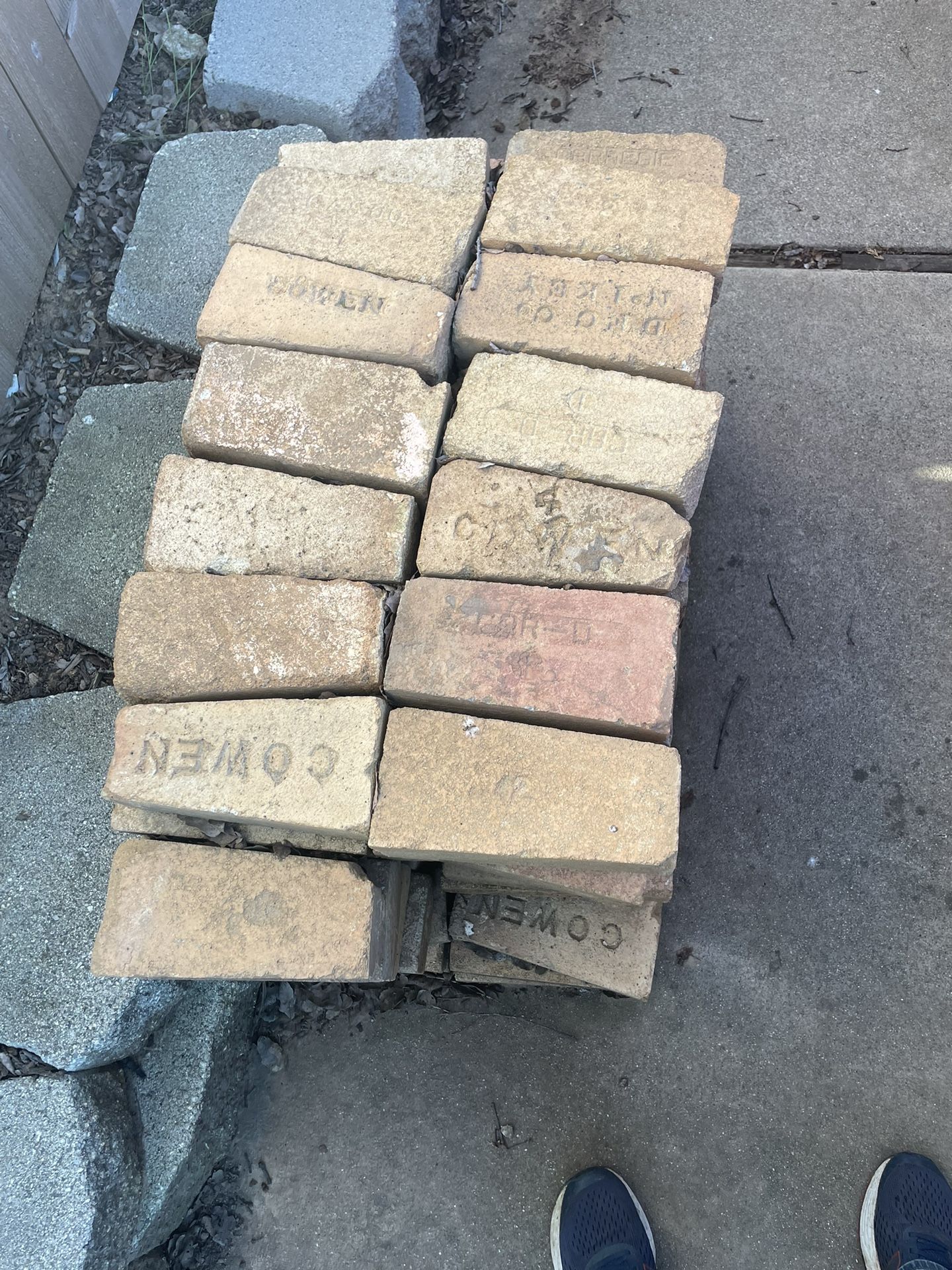Used Bricks For Sale - huyvnee