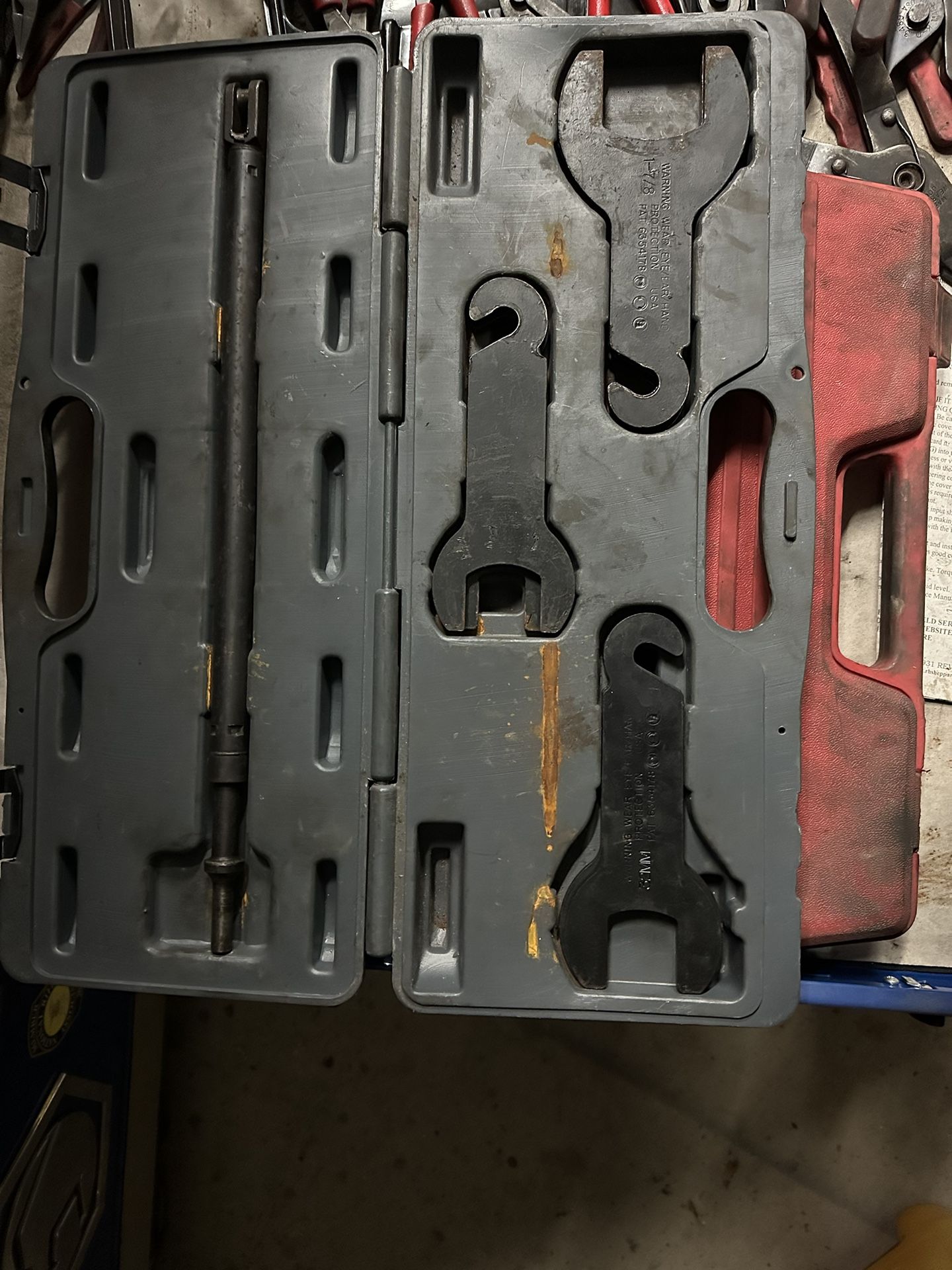 Pneumatic Fan Clutch Wrench Set