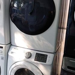 Samsung Washer And Gas Dryer Set For $680