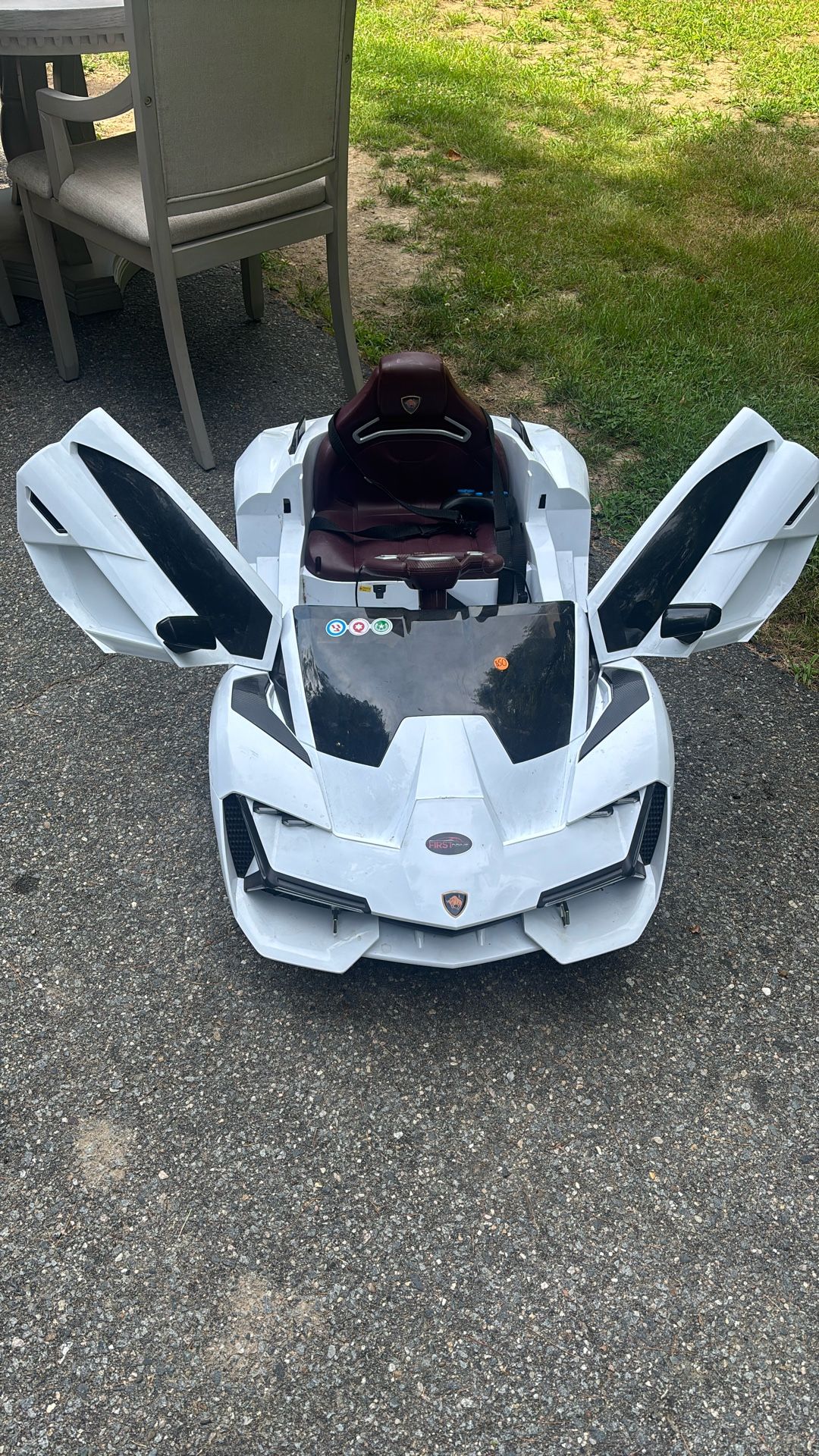 Kids Sports Car Powerwheel