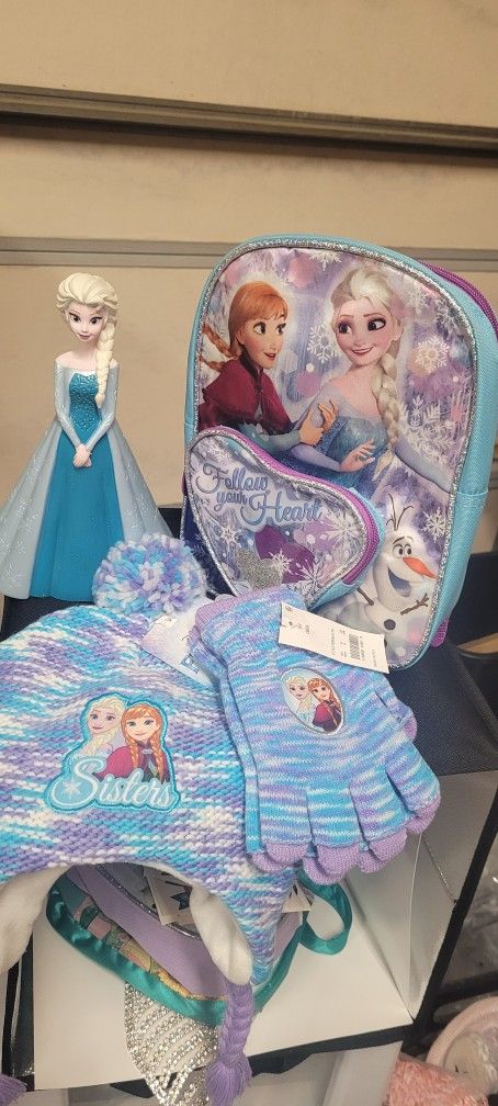 FROZEN 4 pieces set(backpack, bank,hat and gloves)