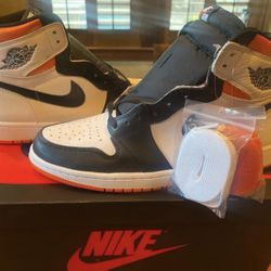 NEW Air Jordan 1 Retro High OG “Electro Orange” – Men’s 11 (BNIB) 