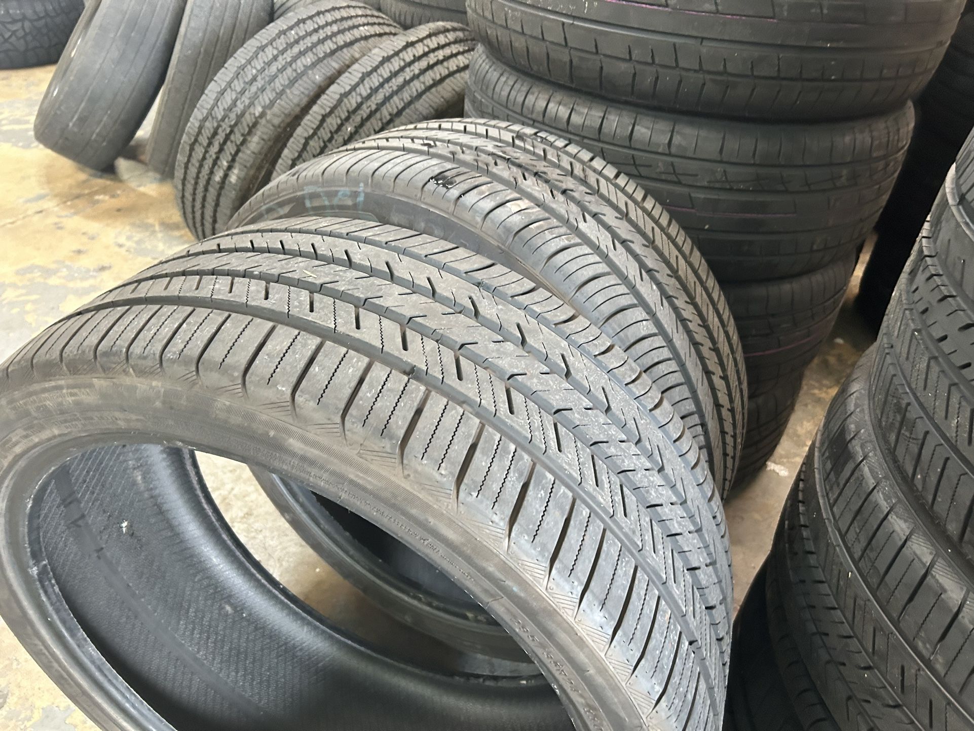 Brand New Tires 295/35/24