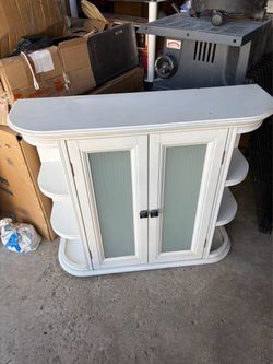 White wooden upper cabinet