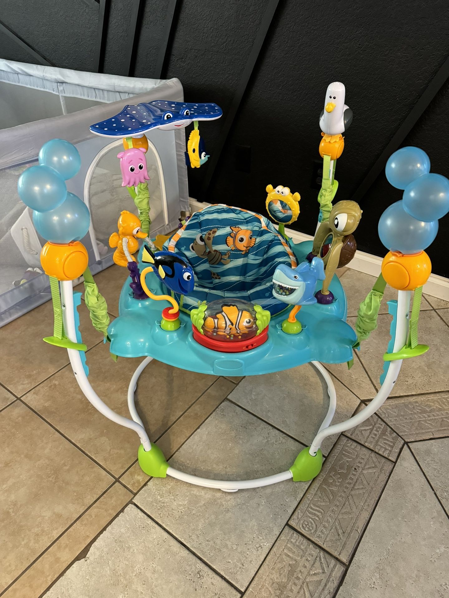 Finding Nemo Baby Jumper