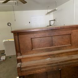 Free Antique Piano