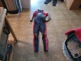 Quicksilver Wetsuit Size XS/46