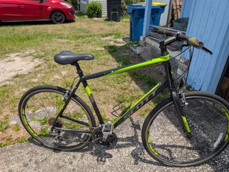 Pair of Scott Metrix bikes