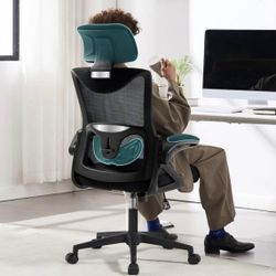 New Game chair, Office Chair. New in the box