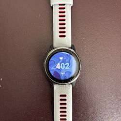 Garmin Vivo Active 4 Smartwatch. Great Condition!
