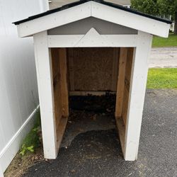Dog House Structure/Storage
