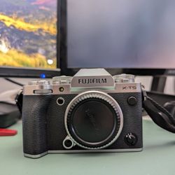 Fujifilm X-T5 Silver Body Only Camera