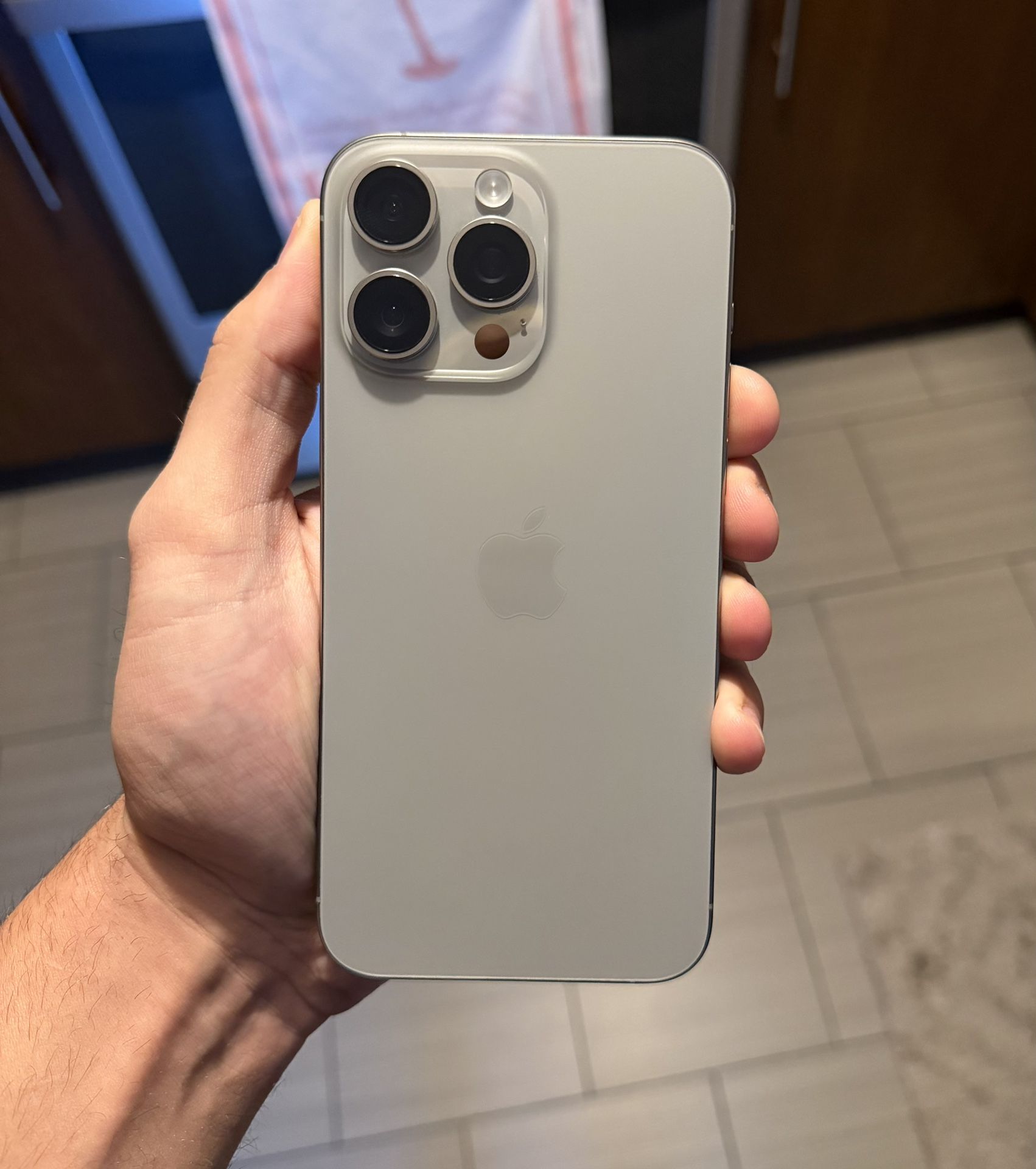 Unlocked iPhone 15 Pro Max