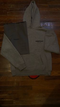 Essentials fear of god sweater