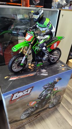 Losi Promoter RC Motorcycle Dirt Bike Including Lithium Battery And A Charger