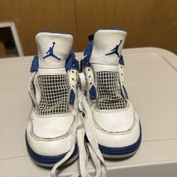 Jordan 4s 