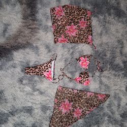 Cheetah print with pink floral design
