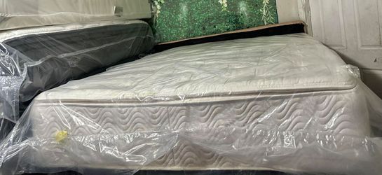 Queen Size Mattress (Colchón Queen Size)