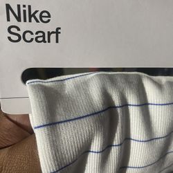 Nike Scarf