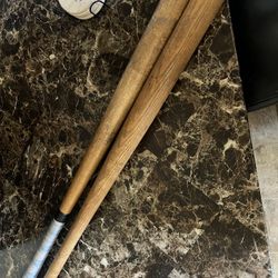 Adult League Softball Bats Easton & Wood Bat Baseball Glove Padres