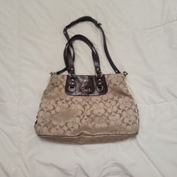 Coach Ashley Signature Carry All Shoulder Bag