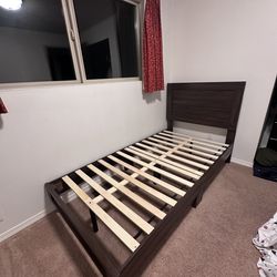 Twin bed