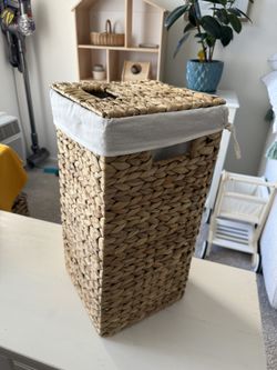 Sale!!!Beautiful Basket With Fabric Bag Inside