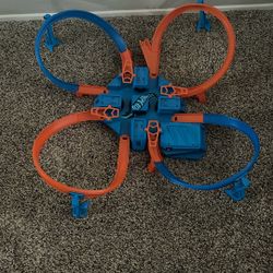 Kids Working Racetrack 