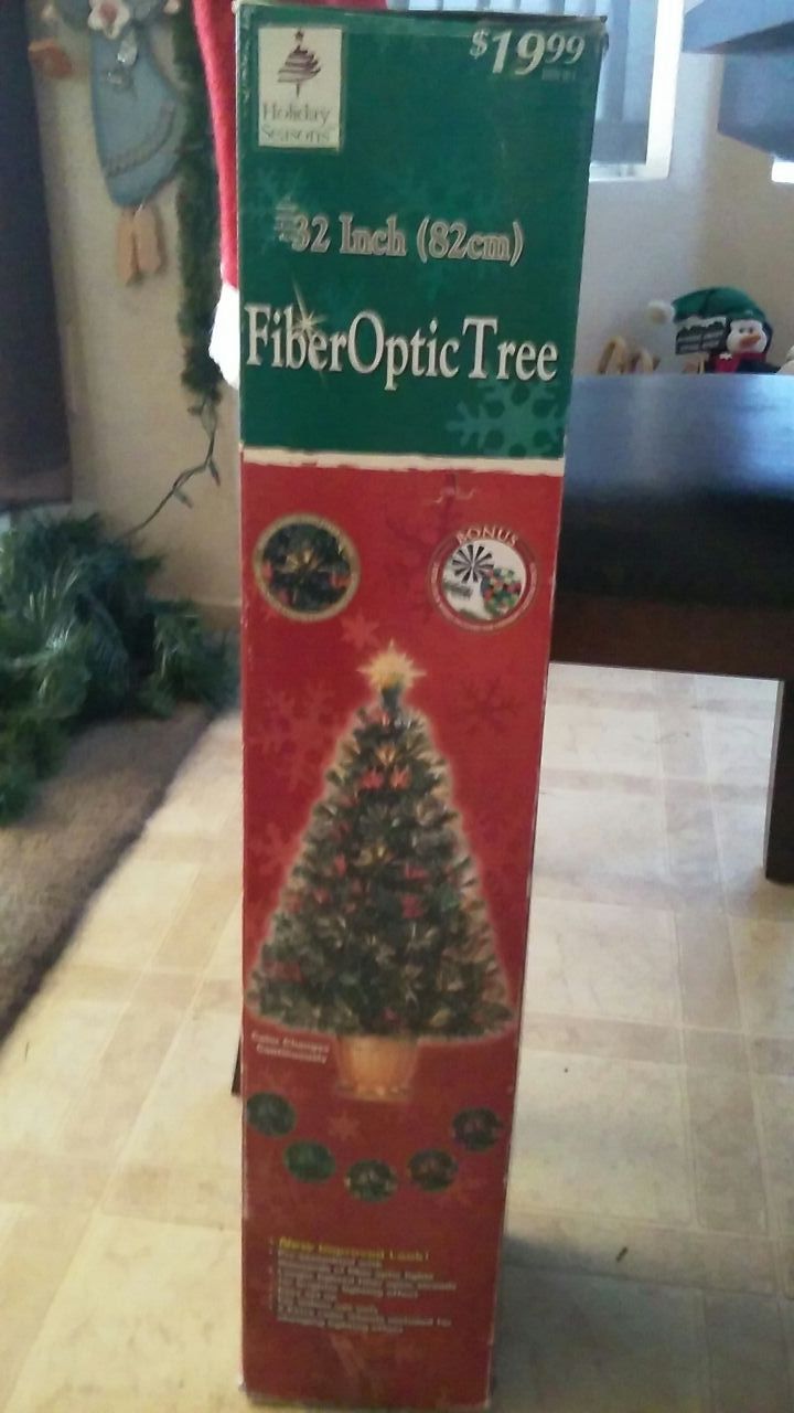 Optic fiber tree