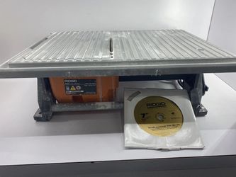 RIDGID TILE SAW R4021 (WMP021849)