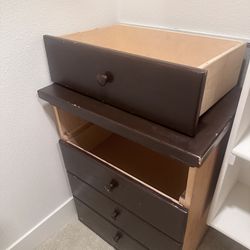 Medium 4 Drawer Dresser 