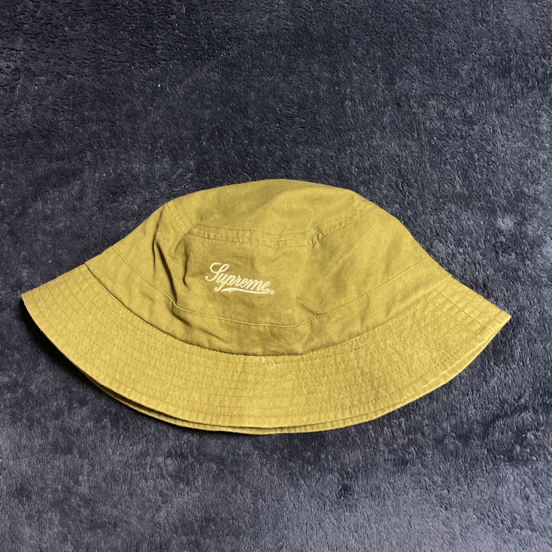 Authentic Supreme Green Bucket Hat for Sale in West Hills, CA - OfferUp
