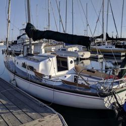 27 ft Pearson Renegade Sailboat with Transferable Slip in Marina del Rey