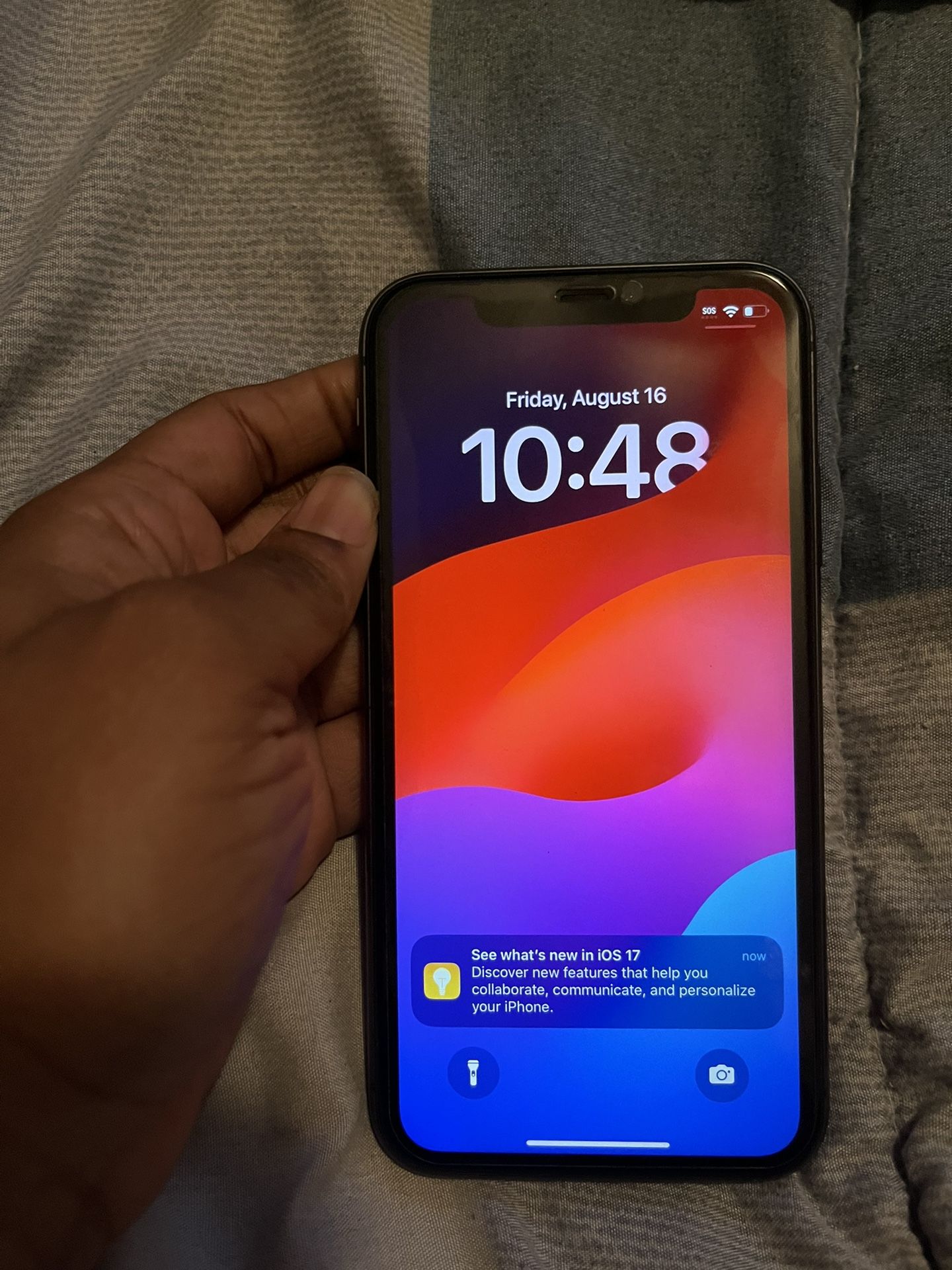 IPHONE 11 BOOST MOBILE