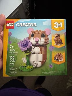 LEGO Creator 3-in-1 31376 Cute Hamster with a Flower