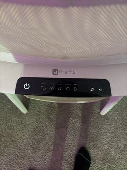 4moms MamaRoo Sleep Bassinet And 4moms MamaRoo Multi-Motion Swing bottom basket included also