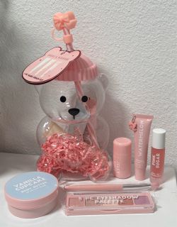 Bear tumbler with beauty products