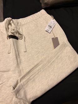 Grey essentials shorts