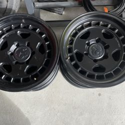 Turbomac Fifteen52 Asphalt Black wheels