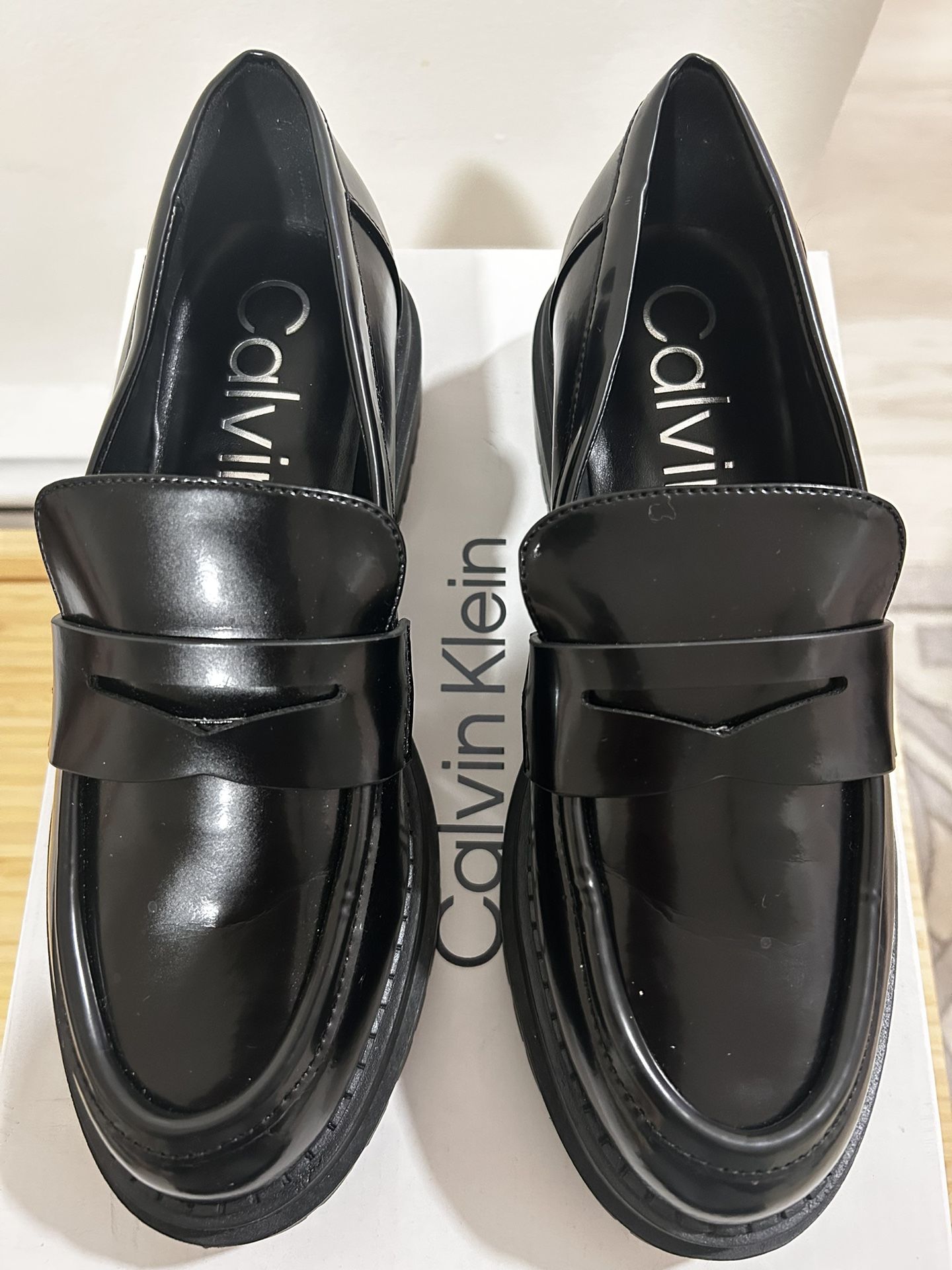 calvin klein womens loafers size 6.5